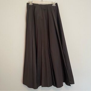 Prada Black Silk Taffeta Long Pleated Skirt 40 Sample